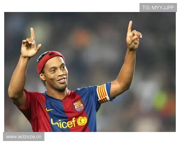 小罗退役后还在靠派对和游艇续命？